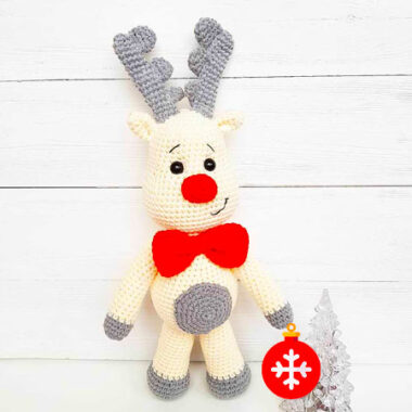 Crochet Christmas Deer Amigurumi and Tree Crochet Free Pattern (1)