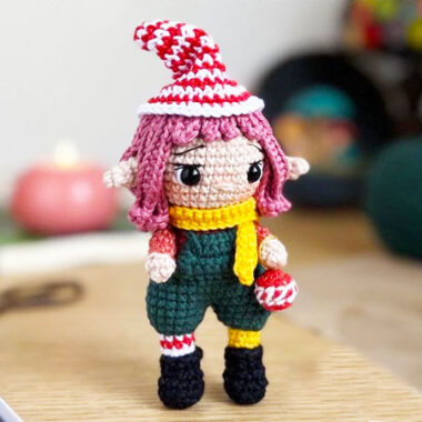 Christmas Elf Girl Doll Free Crochet Pattern (1)