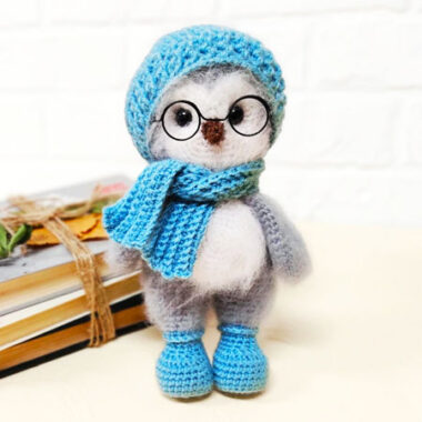 Amigurumi Puffy the Owl with Scarf and Hat Free Pattern (2)