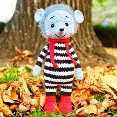 Jemmy the Hedgehog with Scarf Amigurumi Free Pattern (1)