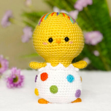 Amigurumi Easter Chick in Egg PDF Free Pattern (1)