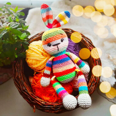 Amigurumi Sherly the Rainbow Bunny PDF Free Pattern (1)