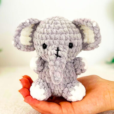 Baby Elephant Enola Amigurumi Free PDF pattern (1)