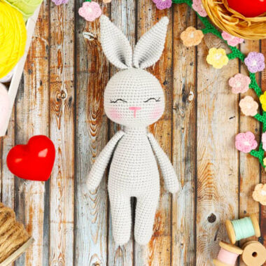 Cozzy the Little Bunny Amigurumi Pattern for Beginners (2)