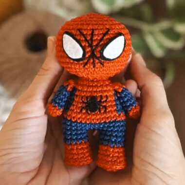 Free Amazing Spiderman Amigurumi PDF Pattern (2)