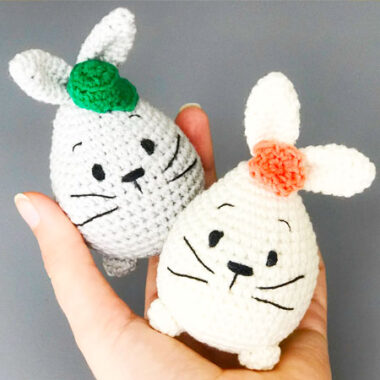 Amigurumi Easter Bunny with Hat PDF Pattern (1)