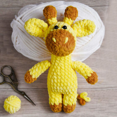 Amigurumi Lovely Plush Big Giraffe PDF Free Pattern (1)