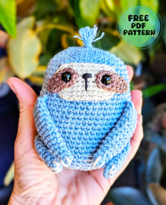 Little Sloth Amigurumi PDF Keychain Pattern (3)