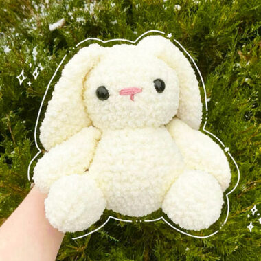 Marshmallow the Velvet Bunny PDF Crochet Pattern (1)