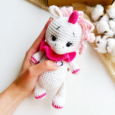 Unicorn in Palms PDF Crochet Free Pattern (1)
