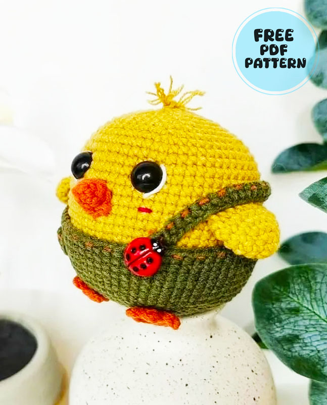Chiken in Overalls Amigurumi PDF Pattern (1)