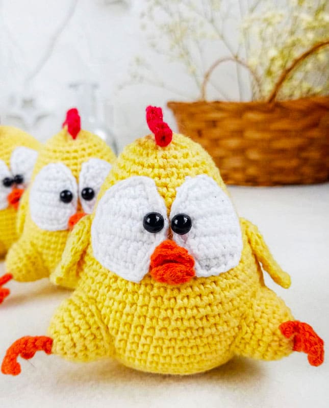 Chicken Chick Amigurumi Free Crochet Pattern (3)
