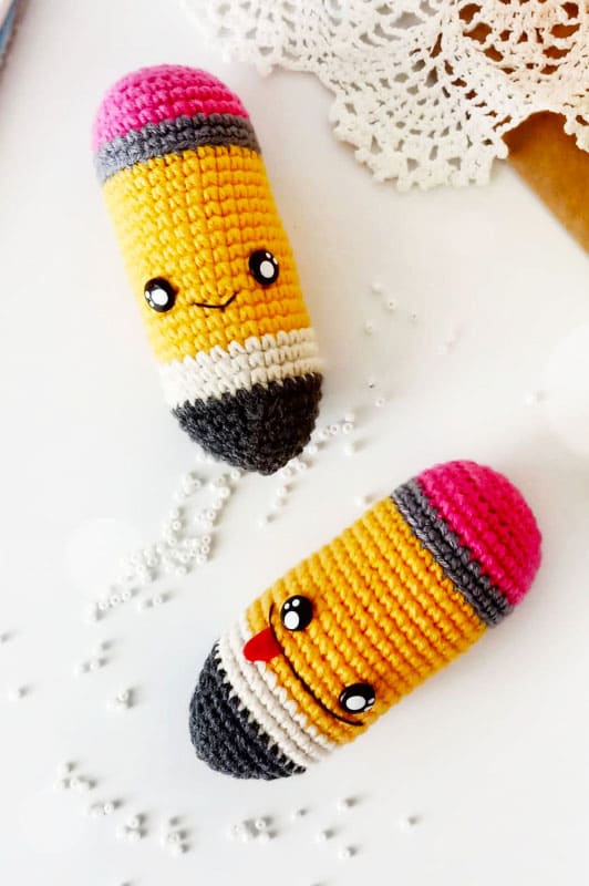 Funny pencil Amigurumi Crochet Pattern (3)