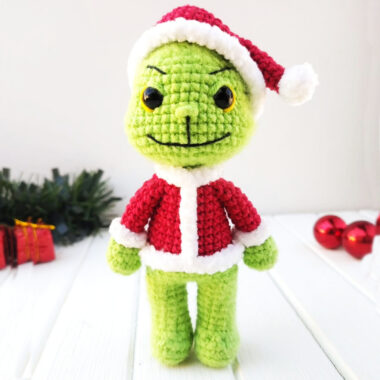 Grinch Doll for Christmas Crochet Pattern Step by Step (1)