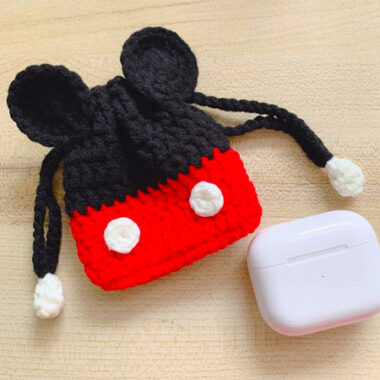 Crochet Mickey Mouse Airpod Case PDF Pattern (1)