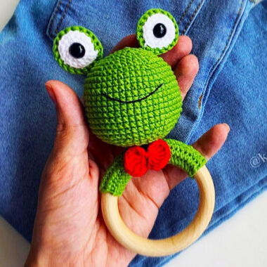 Crochet Rattle Frog Amigurumi PDF Free Pattern