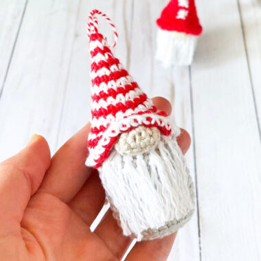 Easy Christmas Gnome Amigurumi Crochet PDF Pattern (1)