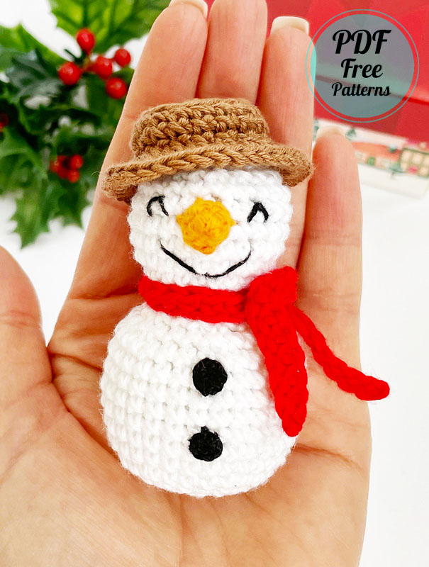 Snowman for Christmas PDF Crochet Amigurumi Pattern (3)