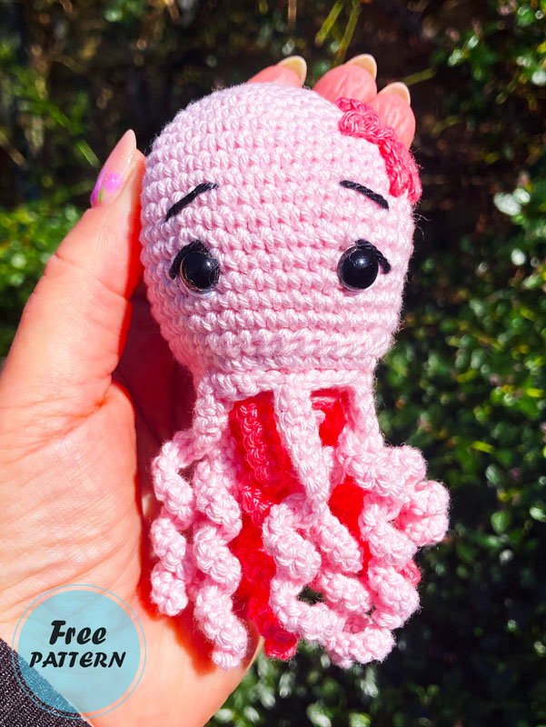 Amigurumi Keychain Jellyfish Crochet PDF Free Pattern (1)