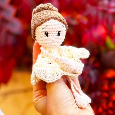Christmas Angel Doll Amigurumi Free PDF Pattern (1)