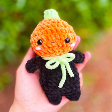 Mini Pumpkin Man Crochet Doll PDF Free Pattern (1)