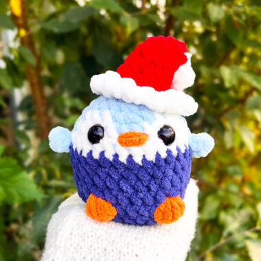 Crochet Glen the Penguin Free PDF Pattern (1)