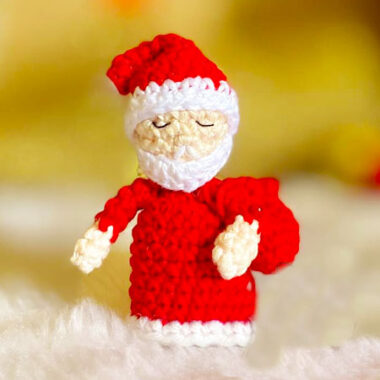 Little Santa Claus Amigurumi PDF Pattern (1)