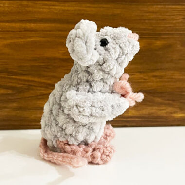 Plush Realistic Mouse for Beginners Amigurumi Pattern (1)