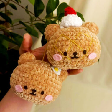 Bear Melon Pan Crochet Christmas Ornament Pattern (1)