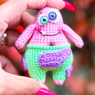 Spongebob Patrick Star Crochet Keychain PDF Pattern (1)