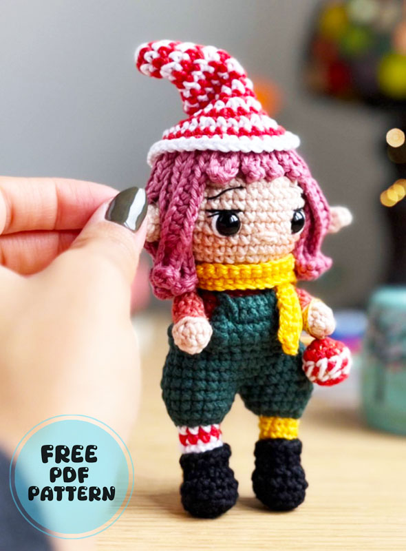 Christmas Elf Girl Doll Free Crochet Pattern