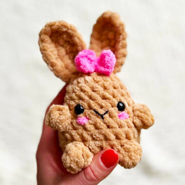 Plush Easter Bunny with Pink Cheek Amigurumi Pattern (1)